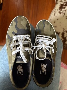 Vans Camo Low Top Sneakers youth 6